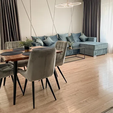 Blue Moon Apartment