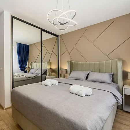 Blue Moon Apartment